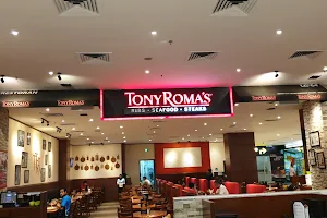 Tony Roma's image