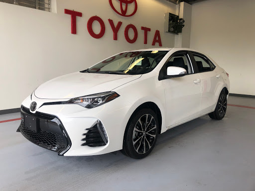 Car Dealer «Torrington Toyota», reviews and photos