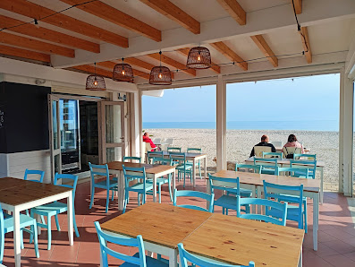 Mosquito BeachCafè & Bistrot Lungomare Italia, 43, 60019 Montignano AN, Italia