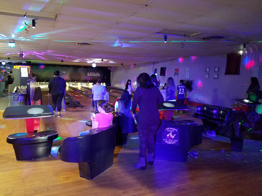 Bowling Alley «Devon Duckpin Lanes», reviews and photos, 551 Naugatuck Ave, Milford, CT 06460, USA