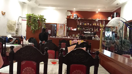 Restaurante Xin Xin - Pl. Jaén Por la Paz, 7, 23009 Jaén, Spain