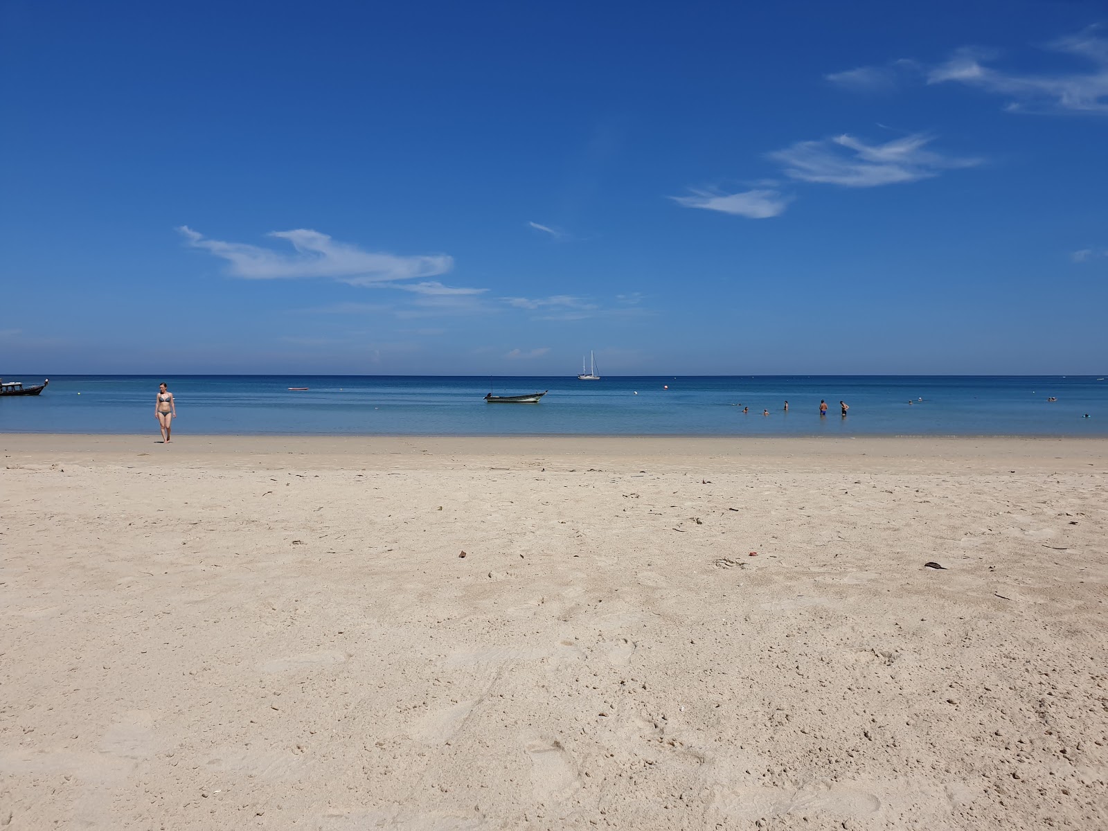 Naiyang Beach'in fotoğrafı - Çocuklu aile gezginleri için önerilir