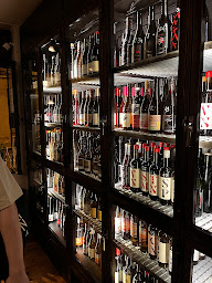 Photo n°47 de YARD, Restaurant & Cave à vin nature à Paris ()