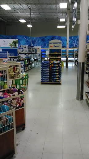 Pet Supply Store «PetSmart», reviews and photos, 3431 Tittabawassee Rd, Saginaw, MI 48604, USA