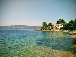 Valun beach'in fotoğrafı imkanlar alanı