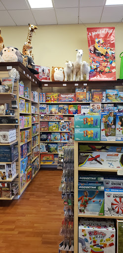 Toy Store «Piccolo Mondo Toys», reviews and photos, 12345 SW Horizon Blvd, Beaverton, OR 97007, USA