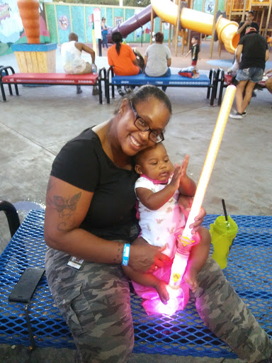 Shopping Mall «Looney Tunes Mall - Six Flags Over Texas», reviews and photos, 2201 E Road to Six Flags St, Arlington, TX 76011, USA