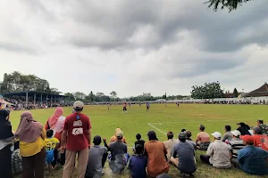 Stadion Ibrahim Ajie Luragung image