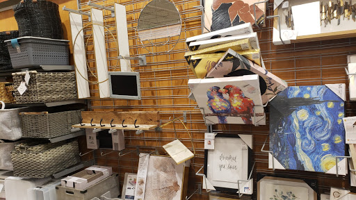 Department Store «T.J. Maxx», reviews and photos, 230 W Virginia St, Crystal Lake, IL 60014, USA