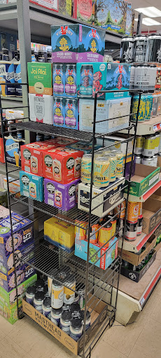 Convenience Store «Convenient Food Mart», reviews and photos, 27112 Detroit Ave, Cleveland, OH 44145, USA