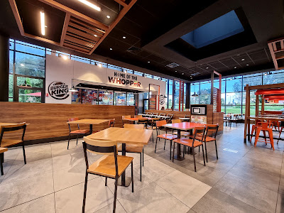 Burger King à Saint-Thibault-des-Vignes