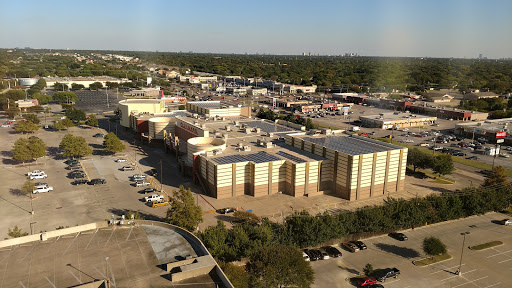 Movie Theater «Cinemark 17 and IMAX Theatre», reviews and photos, 11819 Webb Chapel Rd, Dallas, TX 75234, USA