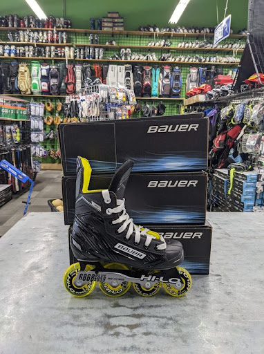 Sporting Goods Store «Play It Again Sports», reviews and photos, 5600 95th St, Oak Lawn, IL 60453, USA