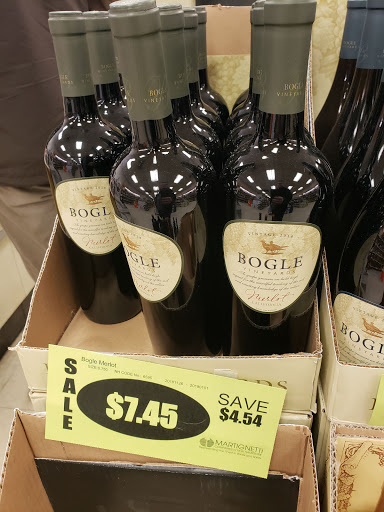 Grocery Store «Market Basket», reviews and photos, 212 Lowell Rd, Hudson, NH 03051, USA