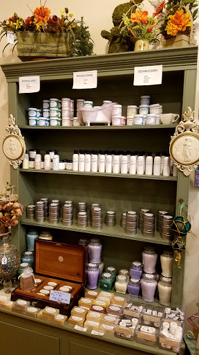 Consignment Shop «Old Bank Flowers Art and Marketplace», reviews and photos, 66 Main St, East Hampton, CT 06424, USA