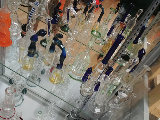 Tobacco Shop «J&M Tobacco and Vape», reviews and photos, 806 E Yelm Ave, Yelm, WA 98597, USA