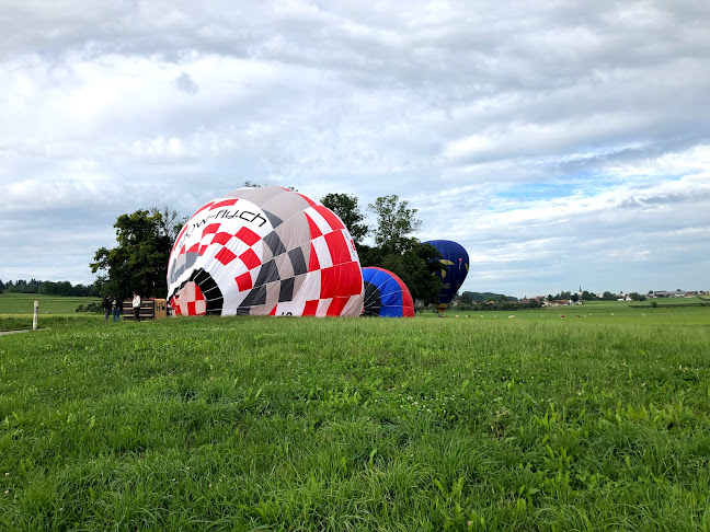 Kommentare und Rezensionen über Ballonfahren mit slow-fly GmbH. Ihr Pilot Urs Frieden