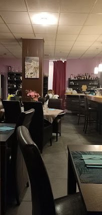 Atmosphère du Restaurant chez nath & blaja à Thonon-les-Bains - n°2