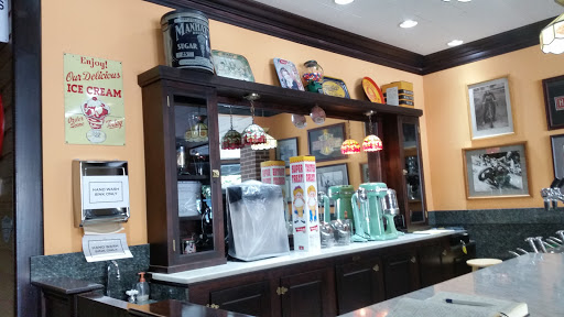 Harley-Davidson Dealer «A.D. Farrow Co. Harley-Davidson (Downtown)», reviews and photos, 491 W Broad St, Columbus, OH 43215, USA