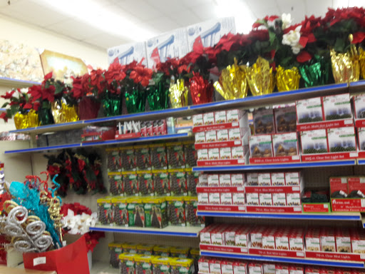 Discount Store «Roses Express», reviews and photos, 6601 Harvard Ave, Cleveland, OH 44105, USA