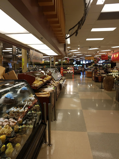Grocery Store «Kroger», reviews and photos, 6652 Youree Dr, Shreveport, LA 71105, USA