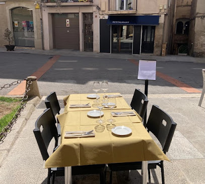 Cubics Restauració - Plaça Sant Miquel, 3, 08700 Igualada, Barcelona, Spain