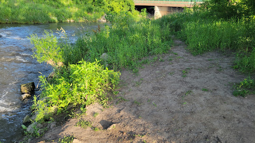 Park «Sargent Park», reviews and photos, 3530 E Douglas Ave, Des Moines, IA 50317, USA