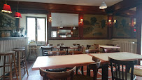Atmosphère du Restaurant Auberge Buissonnière à Gresse-en-Vercors - n°10