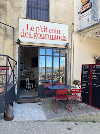 Photos du propriétaire du Restaurant Le P’tit coin des gourmands à Bonnieux - n°2