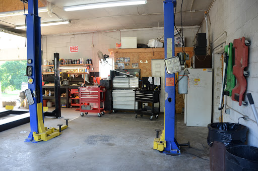 Auto Repair Shop «RCS Automotive», reviews and photos, 1610 Verona Caney Rd, Lewisburg, TN 37091, USA