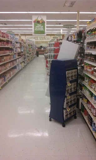 Grocery Store «Family Fare Supermarket», reviews and photos, 56151 M 51 S, Dowagiac, MI 49047, USA