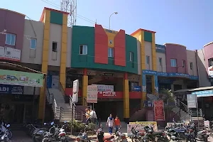 Heera Panna Shopping complex image