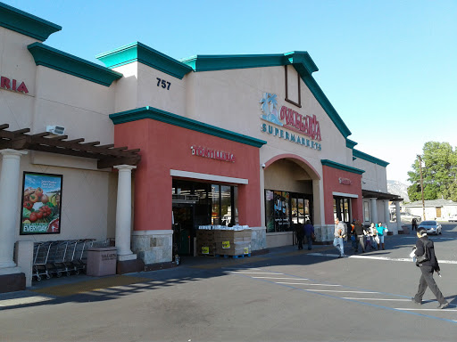 Supermarket «Vallarta Supermarkets», reviews and photos, 757 S Workman St, San Fernando, CA 91340, USA
