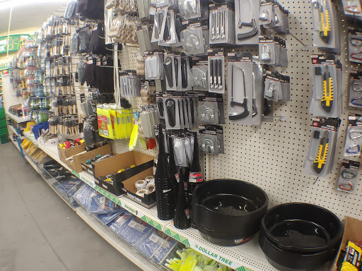 Dollar Store «Dollar Tree», reviews and photos, 2375 S Hwy 27, Clermont, FL 34711, USA