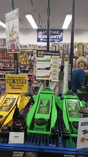 Hardware Store «Harbor Freight Tools», reviews and photos, 1244 S Gilbert Rd #110, Mesa, AZ 85204, USA