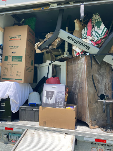 Moving and Storage Service «Two Men and a Truck», reviews and photos, 1917 Opelika Rd, Auburn, AL 36830, USA