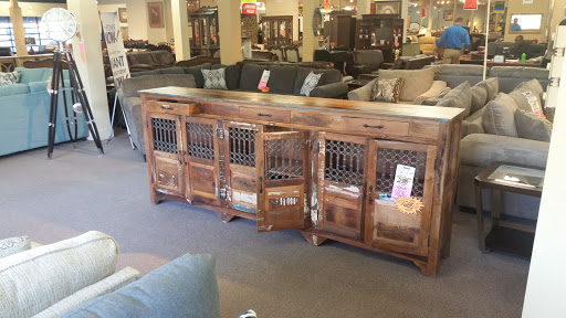 Furniture Store «Royal Furniture Co», reviews and photos, 500 N 19th St, Baton Rouge, LA 70802, USA