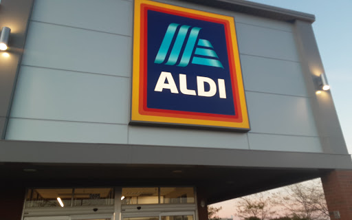 Supermarket «ALDI», reviews and photos, 2695 E Range Rd, Shelbyville, IN 46176, USA
