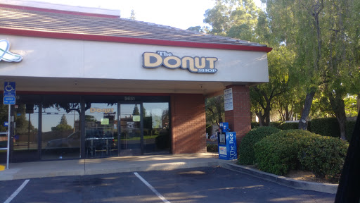 Donut Shop «The Donut Shop», reviews and photos, 8651 Elk Grove Blvd, Elk Grove, CA 95624, USA