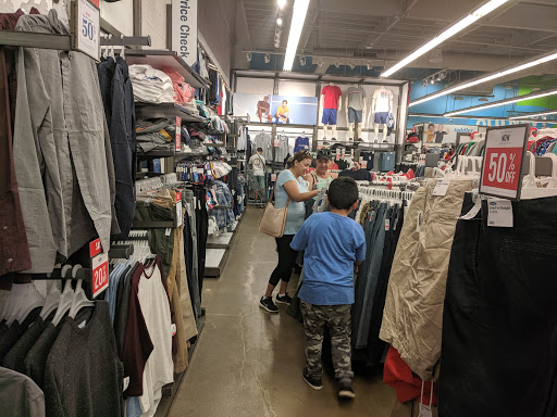 Clothing Store «Old Navy», reviews and photos, 10788 E Foothill Blvd, Rancho Cucamonga, CA 91730, USA