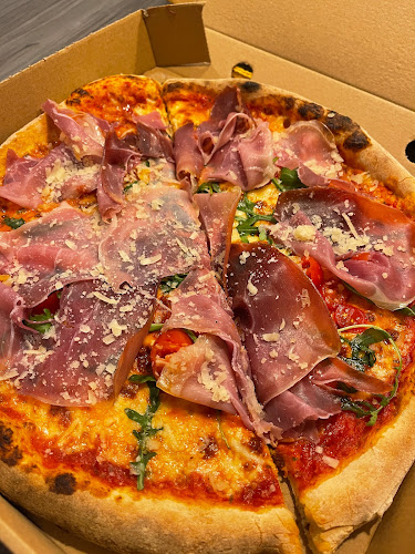 Reviews of Sergio and Robi's Italian Pizza in Northampton - Pizza