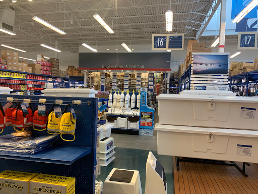 Marine Supply Store «West Marine», reviews and photos, 2401 S Andrews Ave, Fort Lauderdale, FL 33316, USA
