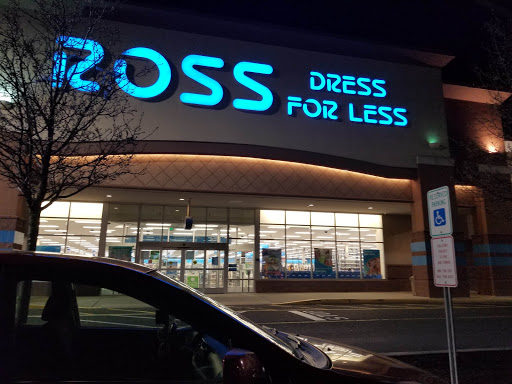 Clothing Store «Ross Dress for Less», reviews and photos, 926 Airport Center Rd, Allentown, PA 18109, USA