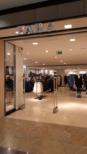 Stores to buy women's sleeveless blazers Southampton