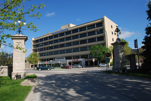 Private hospital Winnipeg