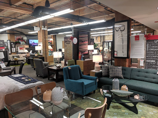 Furniture Rental Service «CORT Furniture Rental & Clearance Center», reviews and photos, 540 N Lake Shore Dr, Chicago, IL 60611, USA