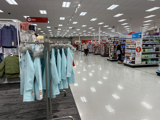 Department Store «Target», reviews and photos, 455 Carnegie Blvd, Malvern, PA 19355, USA