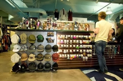 Uptown Cheapskate, 8223 S Quebec St, Centennial, CO 80112, USA, 