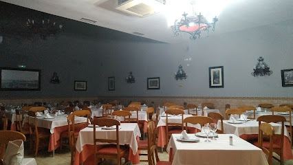 Restaurante La Ribereña - C. de San Antonio, 2, 28300 Aranjuez, Madrid, Spain