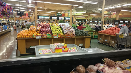 Grocery Store «Northgate Gonzalez Markets», reviews and photos, 10801 Prairie Ave, Inglewood, CA 90303, USA